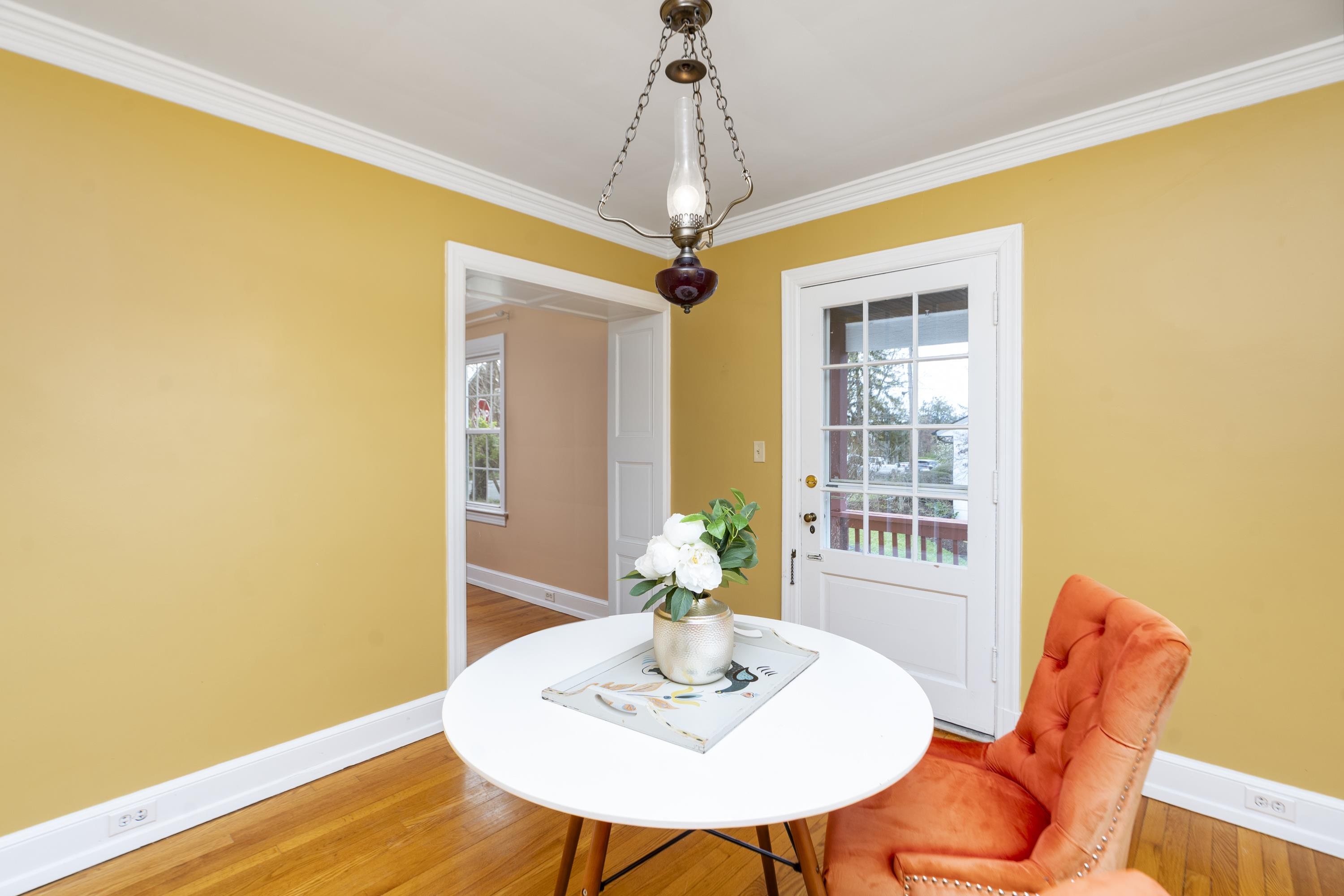 1000 SELMA BLVD, STAUNTON, Virginia 24401, 3 Bedrooms Bedrooms, ,1 BathroomBathrooms,Residential,1000 SELMA BLVD,675027 MLS # 675027 1000 SELMA BLVD, STAUNTON, Virginia 24401, 3 Bedrooms Bedrooms, ,1 BathroomBathrooms,Residential,1000 SELMA BLVD,675027 MLS # 675027