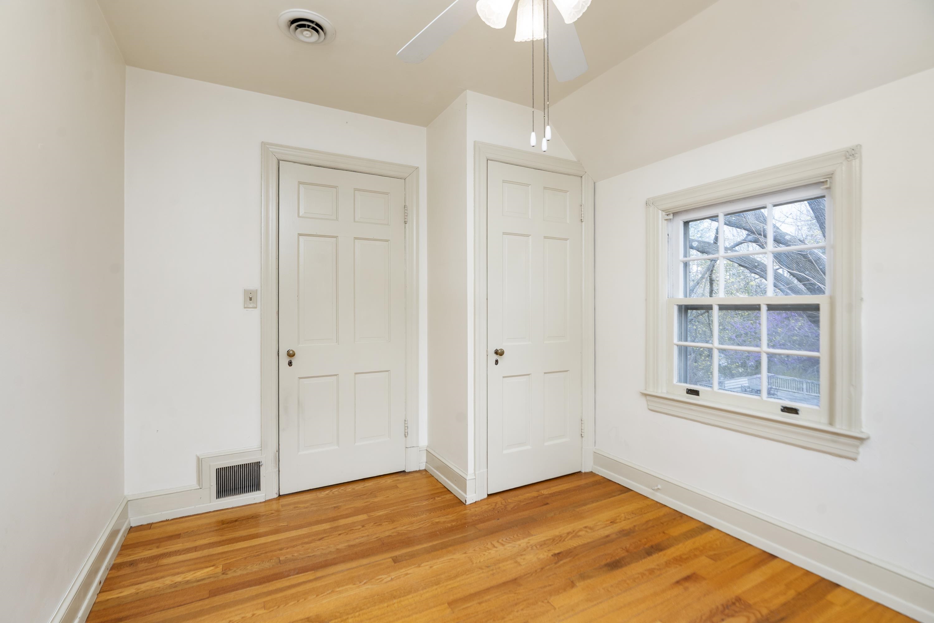 1000 SELMA BLVD, STAUNTON, Virginia 24401, 3 Bedrooms Bedrooms, ,1 BathroomBathrooms,Residential,1000 SELMA BLVD,675027 MLS # 675027 1000 SELMA BLVD, STAUNTON, Virginia 24401, 3 Bedrooms Bedrooms, ,1 BathroomBathrooms,Residential,1000 SELMA BLVD,675027 MLS # 675027