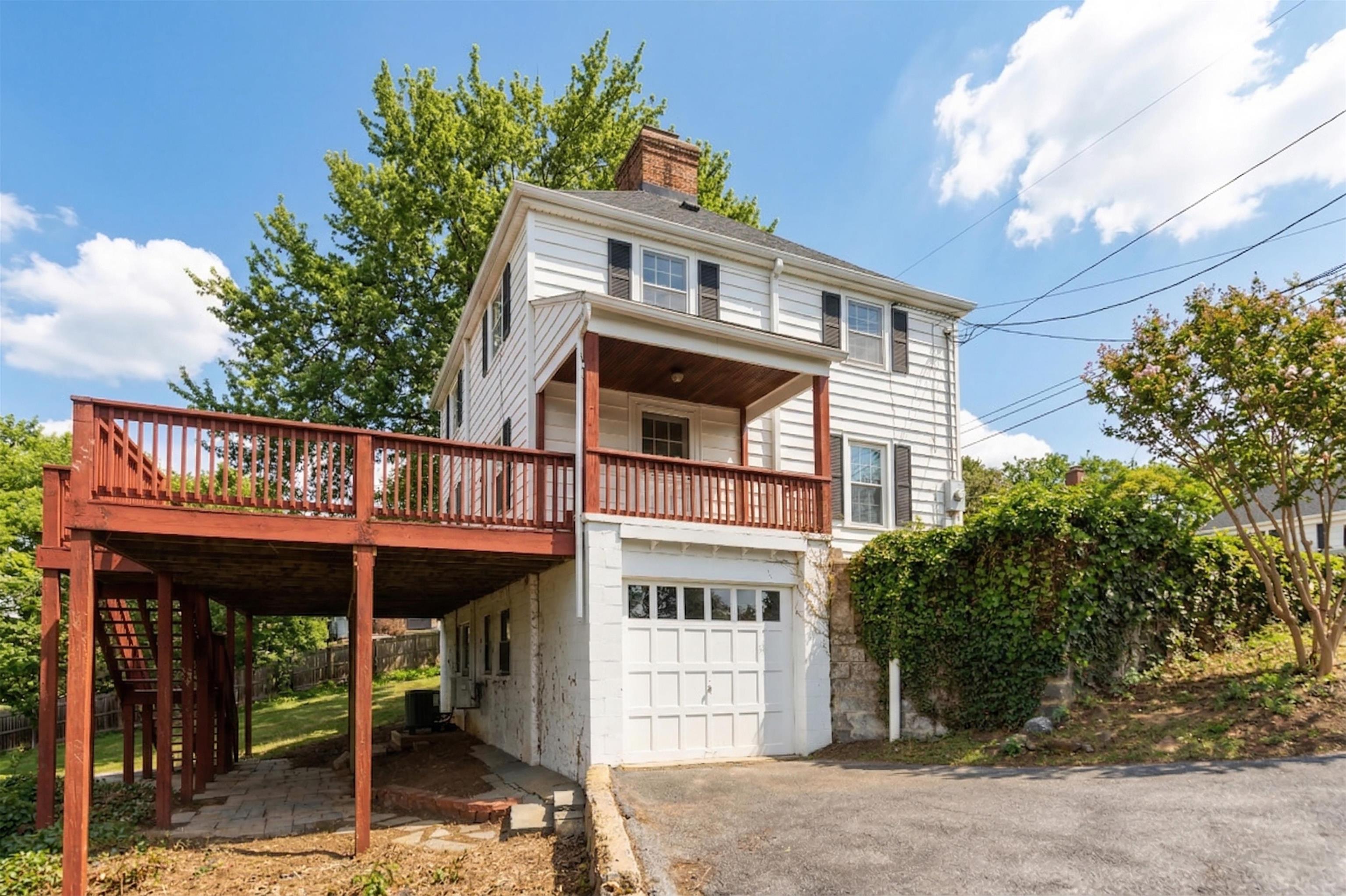 1000 SELMA BLVD, STAUNTON, Virginia 24401, 3 Bedrooms Bedrooms, ,1 BathroomBathrooms,Residential,1000 SELMA BLVD,675027 MLS # 675027 1000 SELMA BLVD, STAUNTON, Virginia 24401, 3 Bedrooms Bedrooms, ,1 BathroomBathrooms,Residential,1000 SELMA BLVD,675027 MLS # 675027