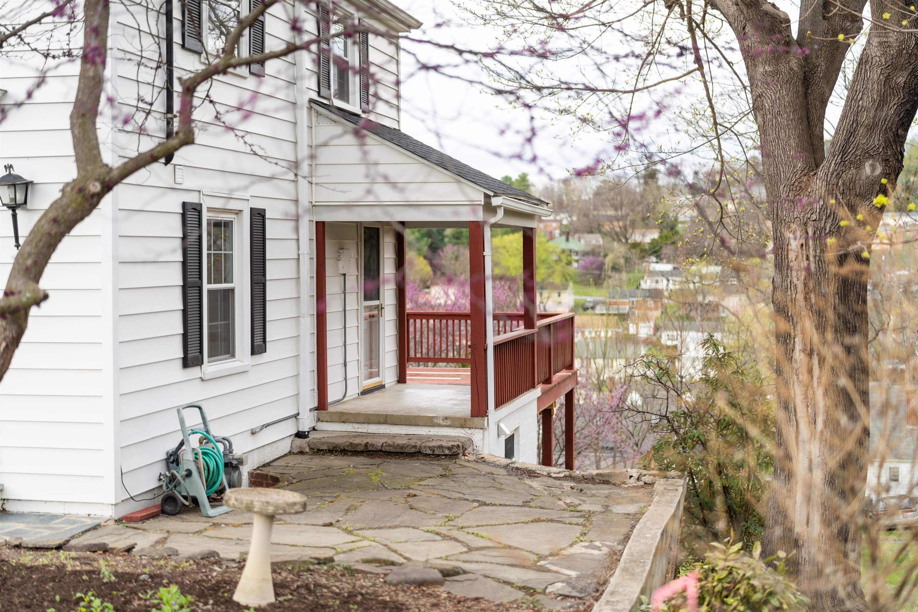 1000 SELMA BLVD, STAUNTON, Virginia 24401, 3 Bedrooms Bedrooms, ,1 BathroomBathrooms,Residential,1000 SELMA BLVD,675027 MLS # 675027 1000 SELMA BLVD, STAUNTON, Virginia 24401, 3 Bedrooms Bedrooms, ,1 BathroomBathrooms,Residential,1000 SELMA BLVD,675027 MLS # 675027