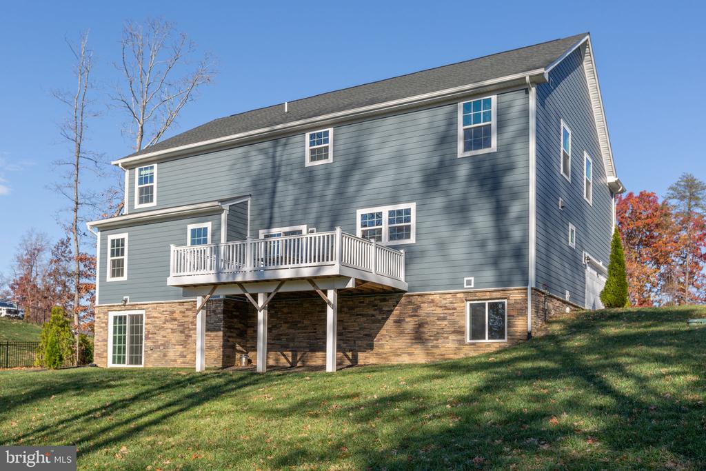 12301 FAWN LAKE PKWY, SPOTSYLVANIA, Virginia 22551, 5 Bedrooms Bedrooms, ,4 BathroomsBathrooms,Residential,12301 FAWN LAKE PKWY,VASP2037598 MLS # VASP2037598