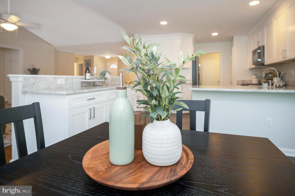 1115 EASTOVER PKWY, LOCUST GROVE, Virginia 22508, 4 Bedrooms Bedrooms, ,3 BathroomsBathrooms,Residential,1115 EASTOVER PKWY,VAOR2013534 MLS # VAOR2013534