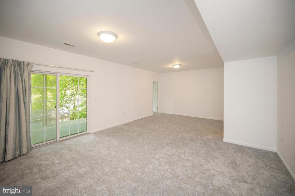 1115 EASTOVER PKWY, LOCUST GROVE, Virginia 22508, 4 Bedrooms Bedrooms, ,3 BathroomsBathrooms,Residential,1115 EASTOVER PKWY,VAOR2013534 MLS # VAOR2013534