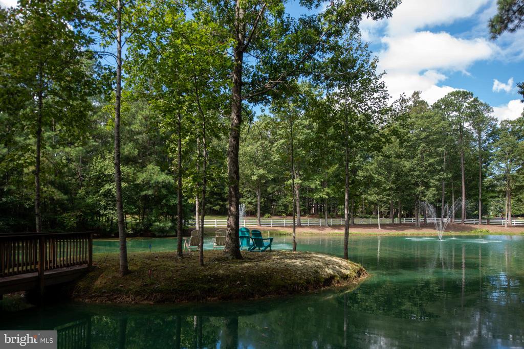 11204 HONOR BRIDGE FARM PLACE PL, SPOTSYLVANIA, Virginia 22551, 5 Bedrooms Bedrooms, ,3 BathroomsBathrooms,Residential,11204 HONOR BRIDGE FARM PLACE PL,VASP2039750 MLS # VASP2039750