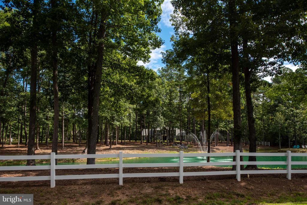 11204 HONOR BRIDGE FARM PLACE PL, SPOTSYLVANIA, Virginia 22551, 5 Bedrooms Bedrooms, ,3 BathroomsBathrooms,Residential,11204 HONOR BRIDGE FARM PLACE PL,VASP2039750 MLS # VASP2039750