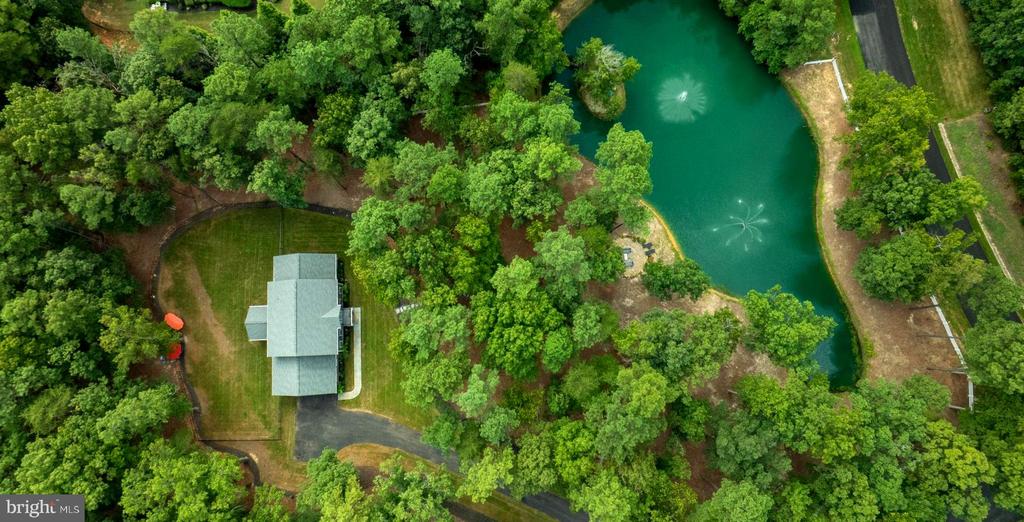 11204 HONOR BRIDGE FARM PLACE PL, SPOTSYLVANIA, Virginia 22551, 5 Bedrooms Bedrooms, ,3 BathroomsBathrooms,Residential,11204 HONOR BRIDGE FARM PLACE PL,VASP2039750 MLS # VASP2039750