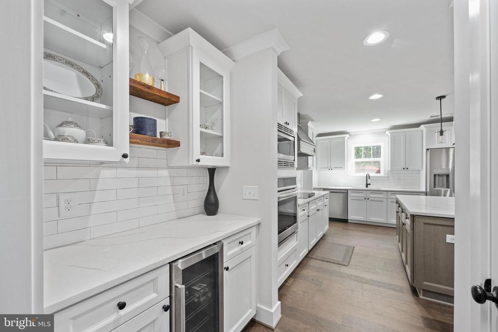 11204 HONOR BRIDGE FARM PLACE PL, SPOTSYLVANIA, Virginia 22551, 5 Bedrooms Bedrooms, ,3 BathroomsBathrooms,Residential,11204 HONOR BRIDGE FARM PLACE PL,VASP2039750 MLS # VASP2039750