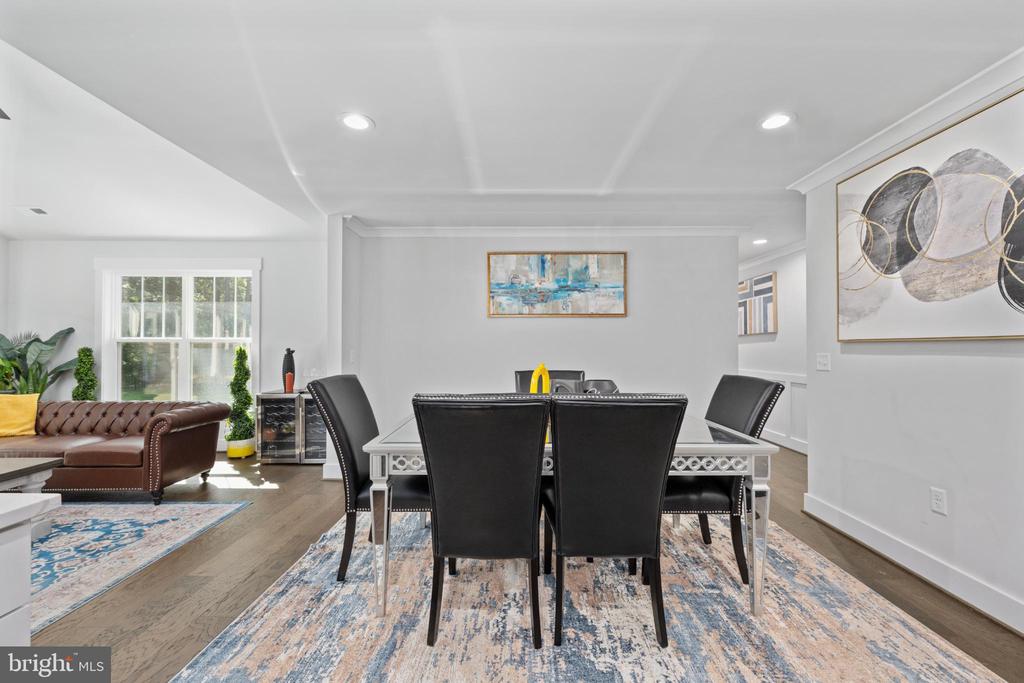 11204 HONOR BRIDGE FARM PLACE PL, SPOTSYLVANIA, Virginia 22551, 5 Bedrooms Bedrooms, ,3 BathroomsBathrooms,Residential,11204 HONOR BRIDGE FARM PLACE PL,VASP2039750 MLS # VASP2039750