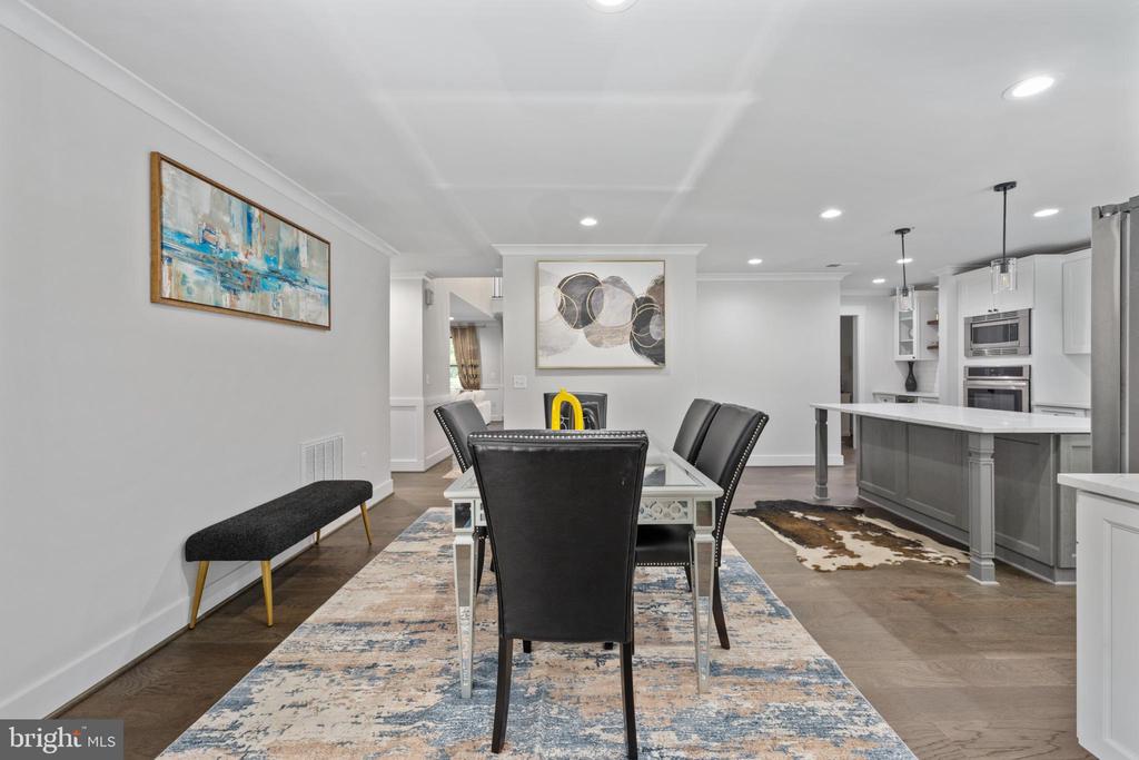 11204 HONOR BRIDGE FARM PLACE PL, SPOTSYLVANIA, Virginia 22551, 5 Bedrooms Bedrooms, ,3 BathroomsBathrooms,Residential,11204 HONOR BRIDGE FARM PLACE PL,VASP2039750 MLS # VASP2039750