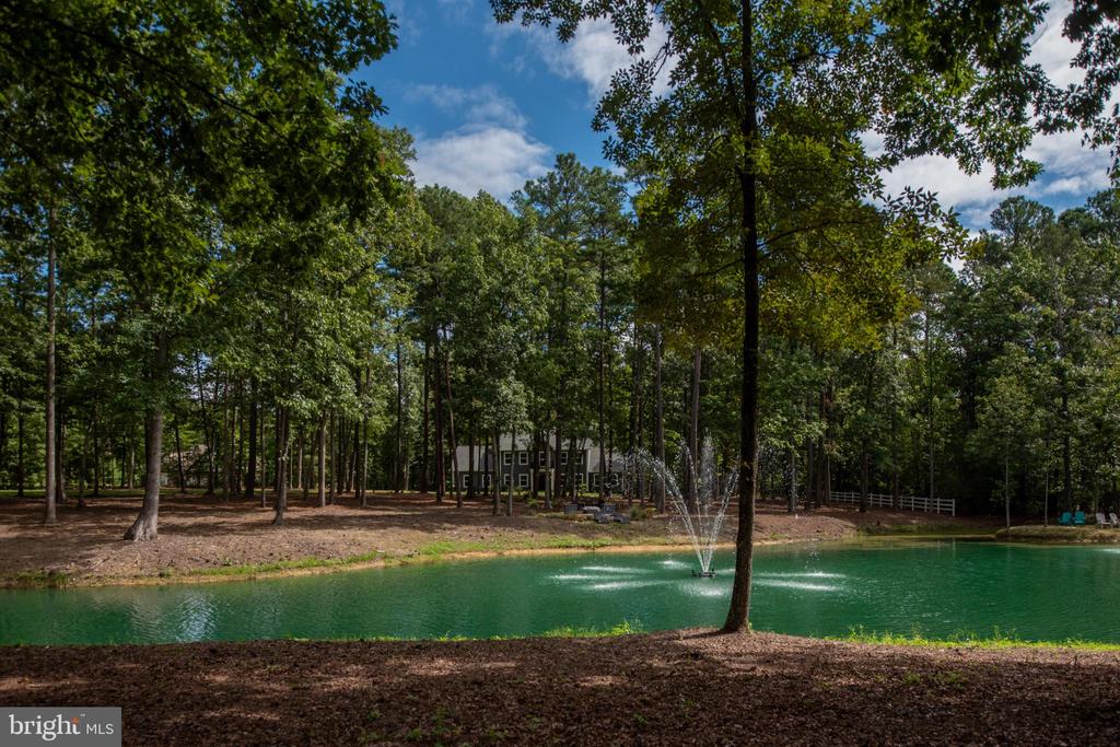 11204 HONOR BRIDGE FARM PLACE PL, SPOTSYLVANIA, Virginia 22551, 5 Bedrooms Bedrooms, ,3 BathroomsBathrooms,Residential,11204 HONOR BRIDGE FARM PLACE PL,VASP2039750 MLS # VASP2039750