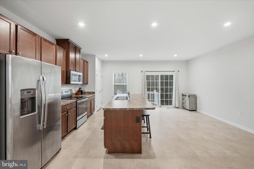 6506 CRITTENDEN LN, SPOTSYLVANIA, Virginia 22553, 3 Bedrooms Bedrooms, ,2 BathroomsBathrooms,Residential,6506 CRITTENDEN LN,VASP2040364 MLS # VASP2040364