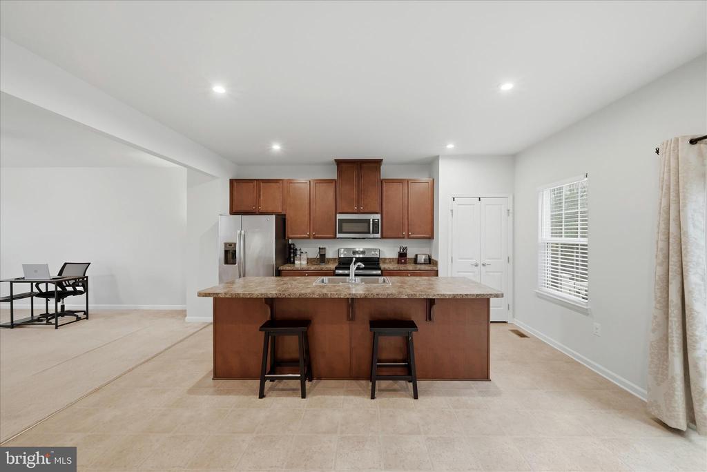 6506 CRITTENDEN LN, SPOTSYLVANIA, Virginia 22553, 3 Bedrooms Bedrooms, ,2 BathroomsBathrooms,Residential,6506 CRITTENDEN LN,VASP2040364 MLS # VASP2040364