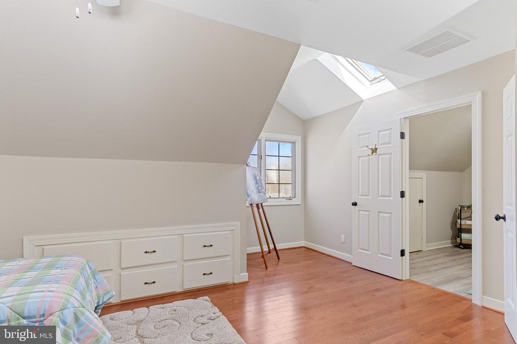 112 CONFEDERATE CIR, LOCUST GROVE, Virginia 22508, 5 Bedrooms Bedrooms, ,4 BathroomsBathrooms,Residential,112 CONFEDERATE CIR,VAOR2013686 MLS # VAOR2013686 112 CONFEDERATE CIR, LOCUST GROVE, Virginia 22508, 5 Bedrooms Bedrooms, ,4 BathroomsBathrooms,Residential,112 CONFEDERATE CIR,VAOR2013686 MLS # VAOR2013686