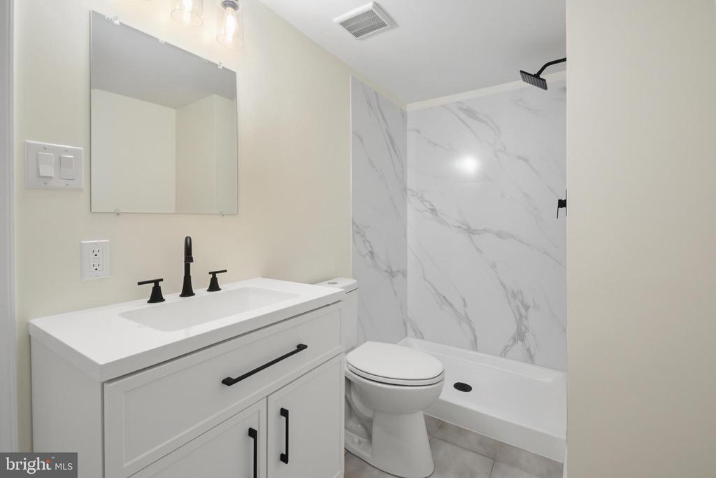 10206 BATTLEFIELD DR, SPOTSYLVANIA, Virginia 22553, 3 Bedrooms Bedrooms, ,2 BathroomsBathrooms,Residential,10206 BATTLEFIELD DR,VASP2040380 MLS # VASP2040380