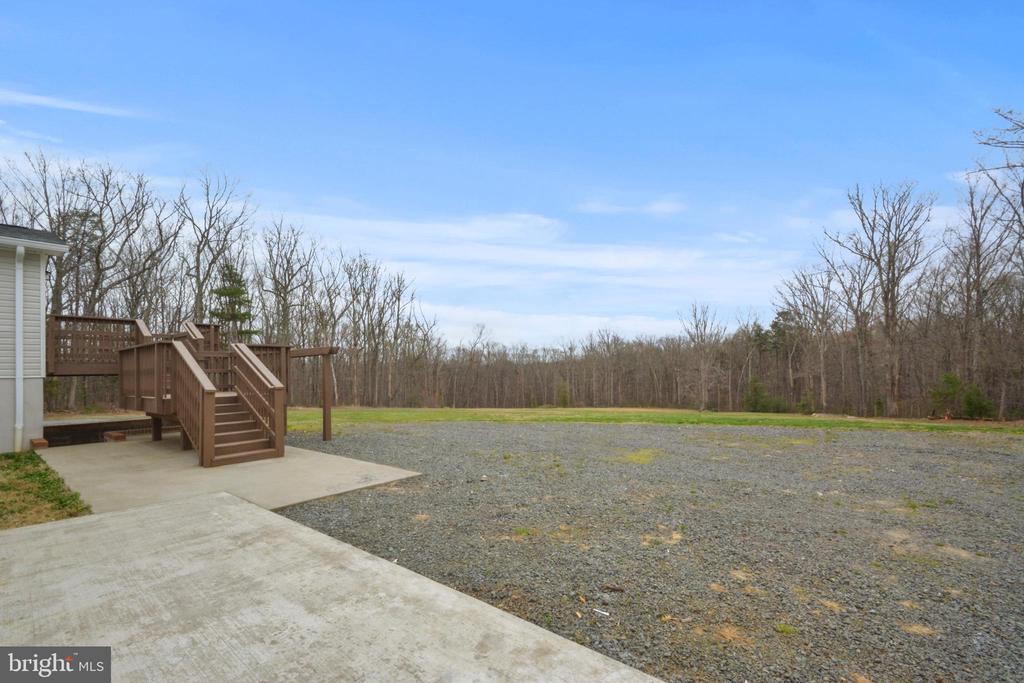 10206 BATTLEFIELD DR, SPOTSYLVANIA, Virginia 22553, 3 Bedrooms Bedrooms, ,2 BathroomsBathrooms,Residential,10206 BATTLEFIELD DR,VASP2040380 MLS # VASP2040380