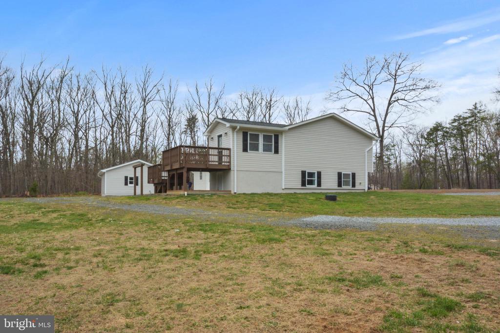 10206 BATTLEFIELD DR, SPOTSYLVANIA, Virginia 22553, 3 Bedrooms Bedrooms, ,2 BathroomsBathrooms,Residential,10206 BATTLEFIELD DR,VASP2040380 MLS # VASP2040380