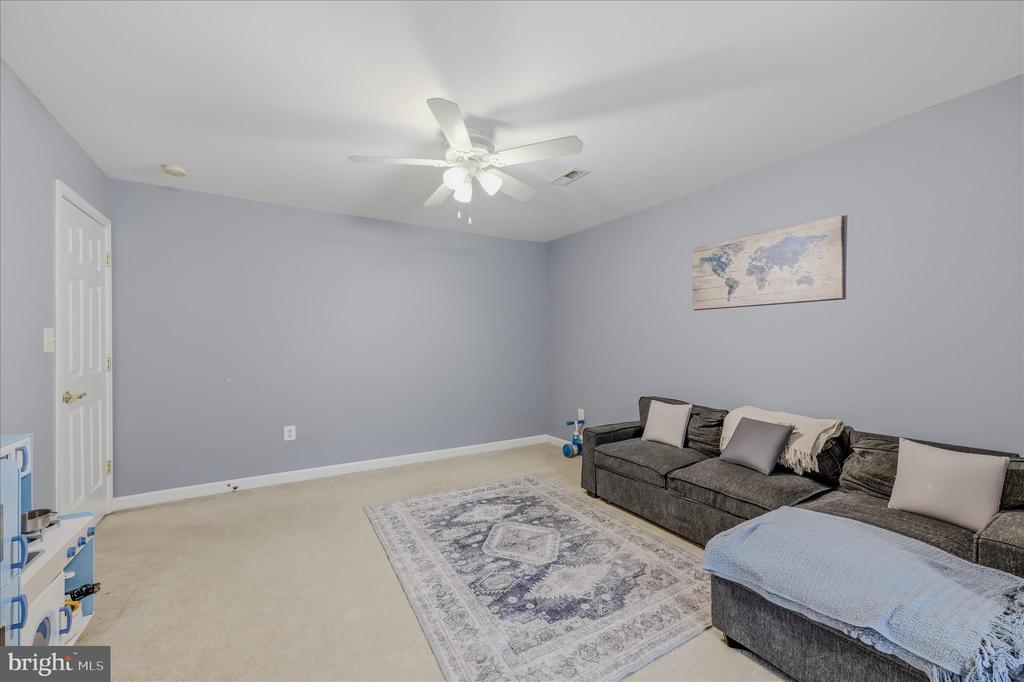 220 W RIDGE CT, WARRENTON, Virginia 20186, 4 Bedrooms Bedrooms, ,3 BathroomsBathrooms,Residential,220 W RIDGE CT,VAFQ2021028 MLS # VAFQ2021028 220 W RIDGE CT, WARRENTON, Virginia 20186, 4 Bedrooms Bedrooms, ,3 BathroomsBathrooms,Residential,220 W RIDGE CT,VAFQ2021028 MLS # VAFQ2021028