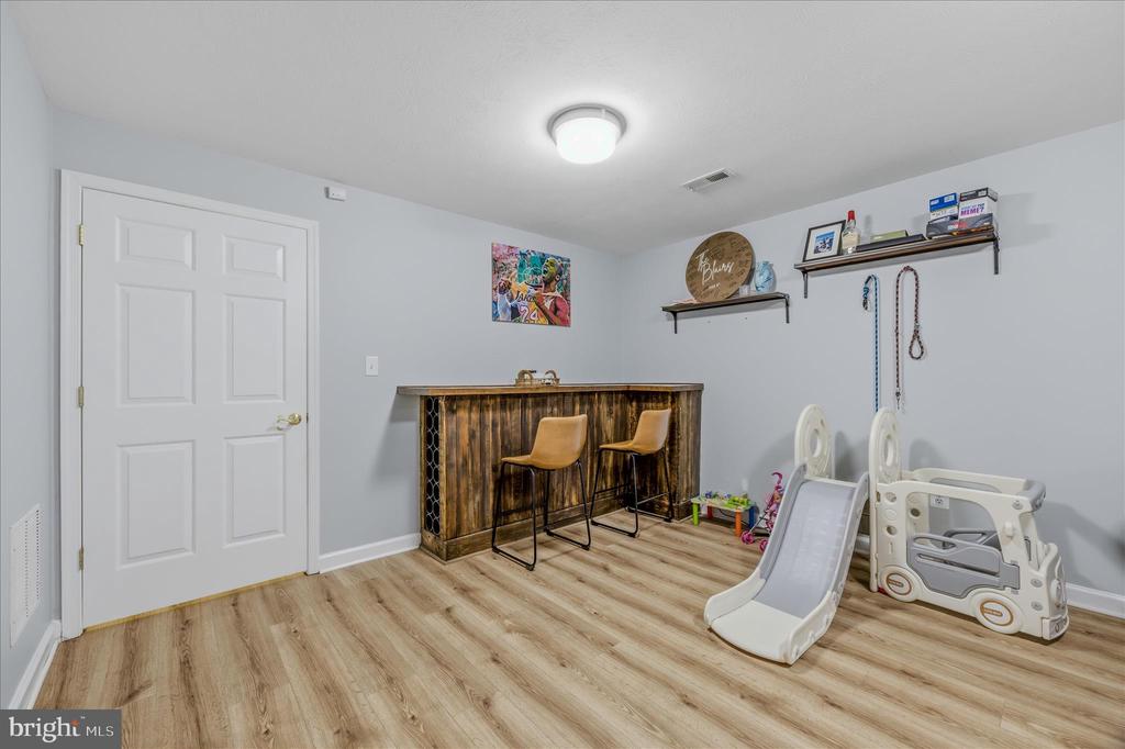 220 W RIDGE CT, WARRENTON, Virginia 20186, 4 Bedrooms Bedrooms, ,3 BathroomsBathrooms,Residential,220 W RIDGE CT,VAFQ2021028 MLS # VAFQ2021028 220 W RIDGE CT, WARRENTON, Virginia 20186, 4 Bedrooms Bedrooms, ,3 BathroomsBathrooms,Residential,220 W RIDGE CT,VAFQ2021028 MLS # VAFQ2021028