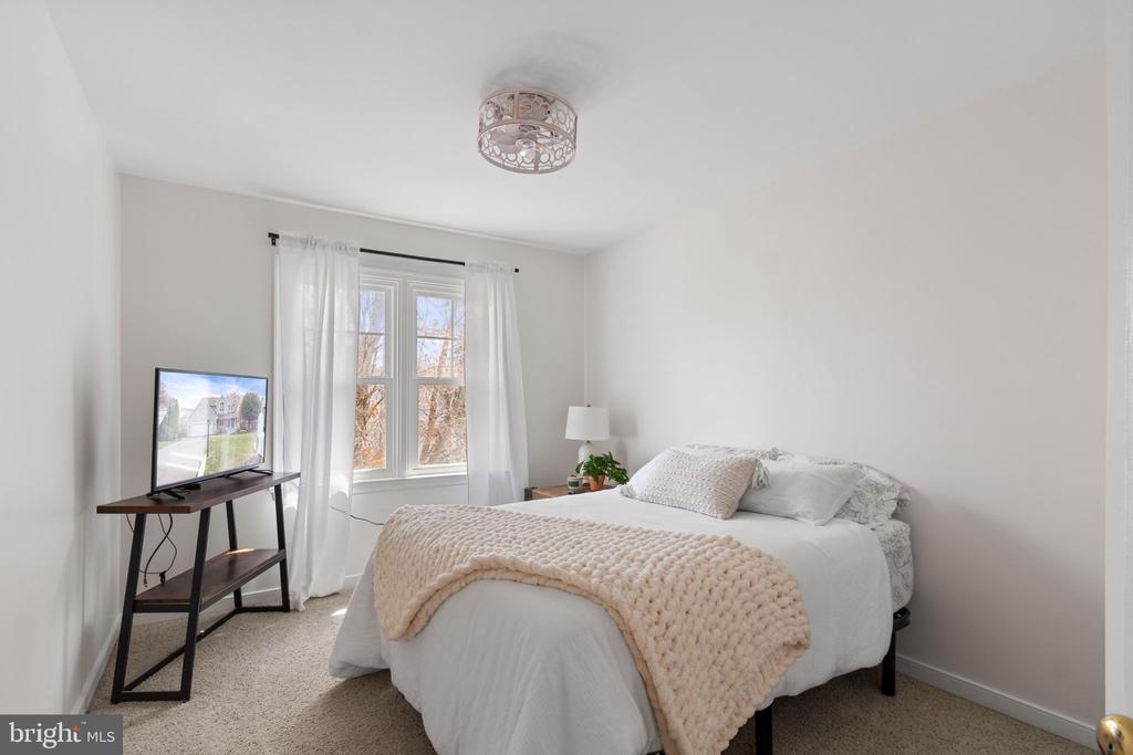 12005 ARBOR GLEN DR, FREDERICKSBURG, Virginia 22407, 5 Bedrooms Bedrooms, ,3 BathroomsBathrooms,Residential,12005 ARBOR GLEN DR,VASP2040372 MLS # VASP2040372 12005 ARBOR GLEN DR, FREDERICKSBURG, Virginia 22407, 5 Bedrooms Bedrooms, ,3 BathroomsBathrooms,Residential,12005 ARBOR GLEN DR,VASP2040372 MLS # VASP2040372