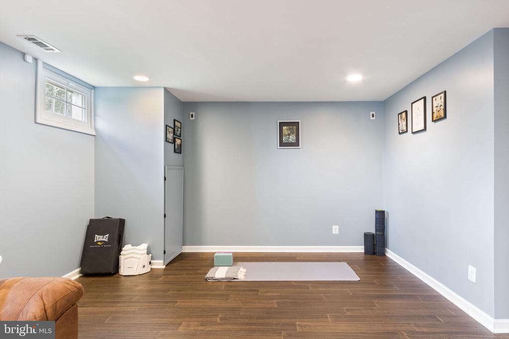 12005 ARBOR GLEN DR, FREDERICKSBURG, Virginia 22407, 5 Bedrooms Bedrooms, ,3 BathroomsBathrooms,Residential,12005 ARBOR GLEN DR,VASP2040372 MLS # VASP2040372 12005 ARBOR GLEN DR, FREDERICKSBURG, Virginia 22407, 5 Bedrooms Bedrooms, ,3 BathroomsBathrooms,Residential,12005 ARBOR GLEN DR,VASP2040372 MLS # VASP2040372