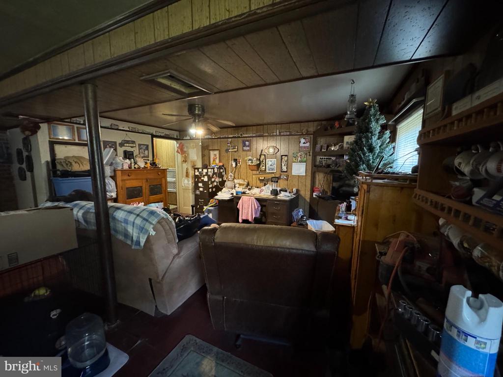 5424 N SEMINOLE TRL, BRIGHTWOOD, Virginia 22715, 3 Bedrooms Bedrooms, ,1 BathroomBathrooms,Residential,5424 N SEMINOLE TRL,VAMA2002660 MLS # VAMA2002660