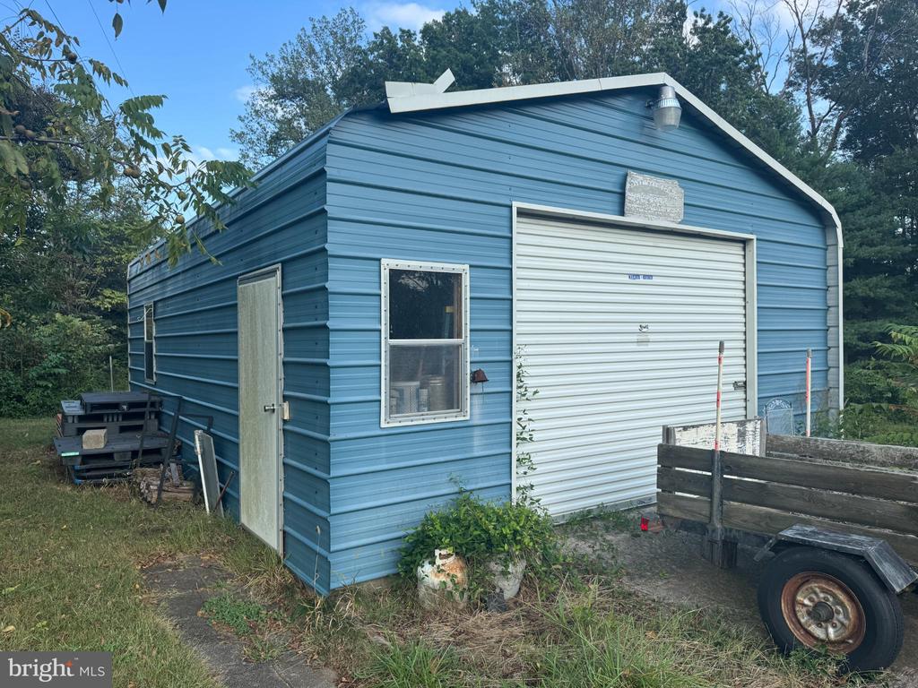 5424 N SEMINOLE TRL, BRIGHTWOOD, Virginia 22715, 3 Bedrooms Bedrooms, ,1 BathroomBathrooms,Residential,5424 N SEMINOLE TRL,VAMA2002660 MLS # VAMA2002660