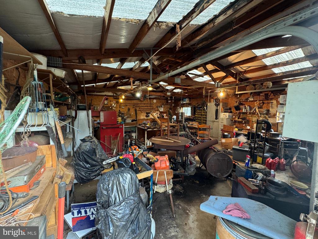 5424 N SEMINOLE TRL, BRIGHTWOOD, Virginia 22715, 3 Bedrooms Bedrooms, ,1 BathroomBathrooms,Residential,5424 N SEMINOLE TRL,VAMA2002660 MLS # VAMA2002660