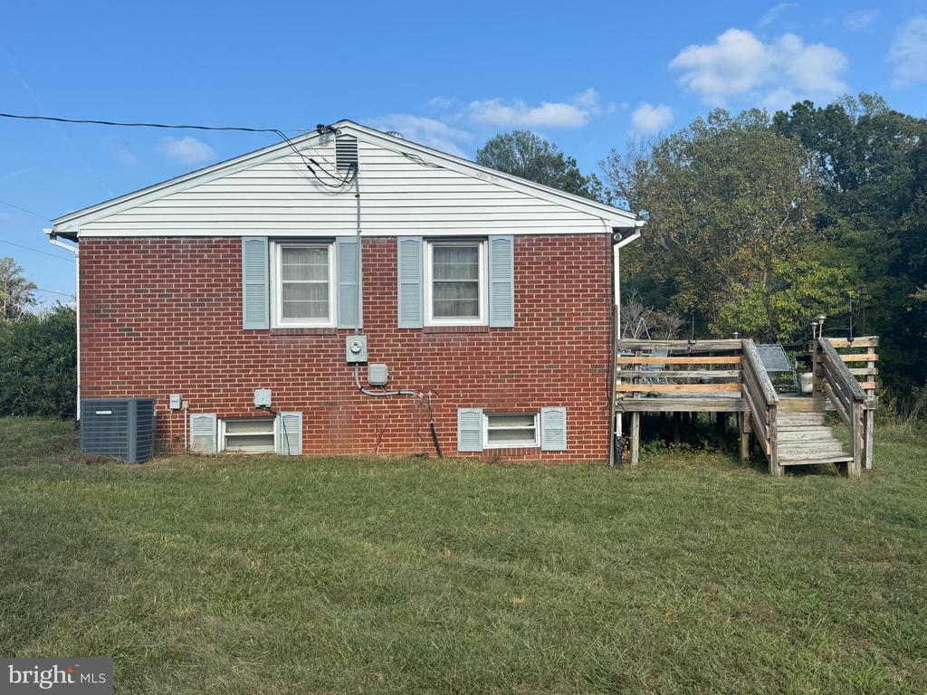 5424 N SEMINOLE TRL, BRIGHTWOOD, Virginia 22715, 3 Bedrooms Bedrooms, ,1 BathroomBathrooms,Residential,5424 N SEMINOLE TRL,VAMA2002660 MLS # VAMA2002660