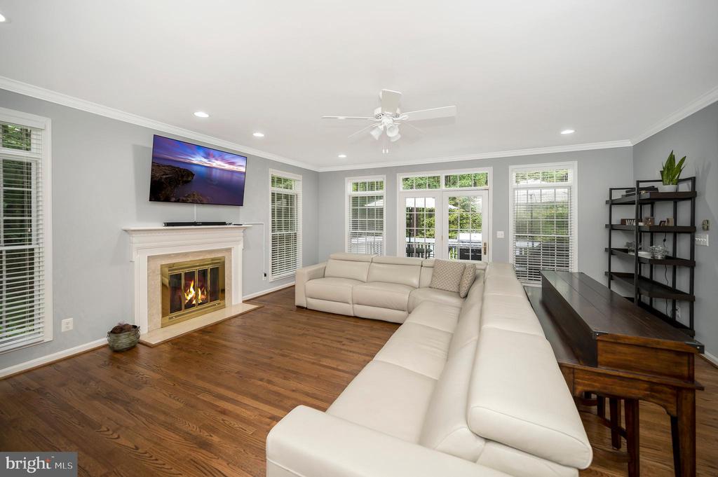 12001 HONOR BRIDGE FARM DR, SPOTSYLVANIA, Virginia 22551, 7 Bedrooms Bedrooms, ,5 BathroomsBathrooms,Residential,12001 HONOR BRIDGE FARM DR,VASP2040442 MLS # VASP2040442