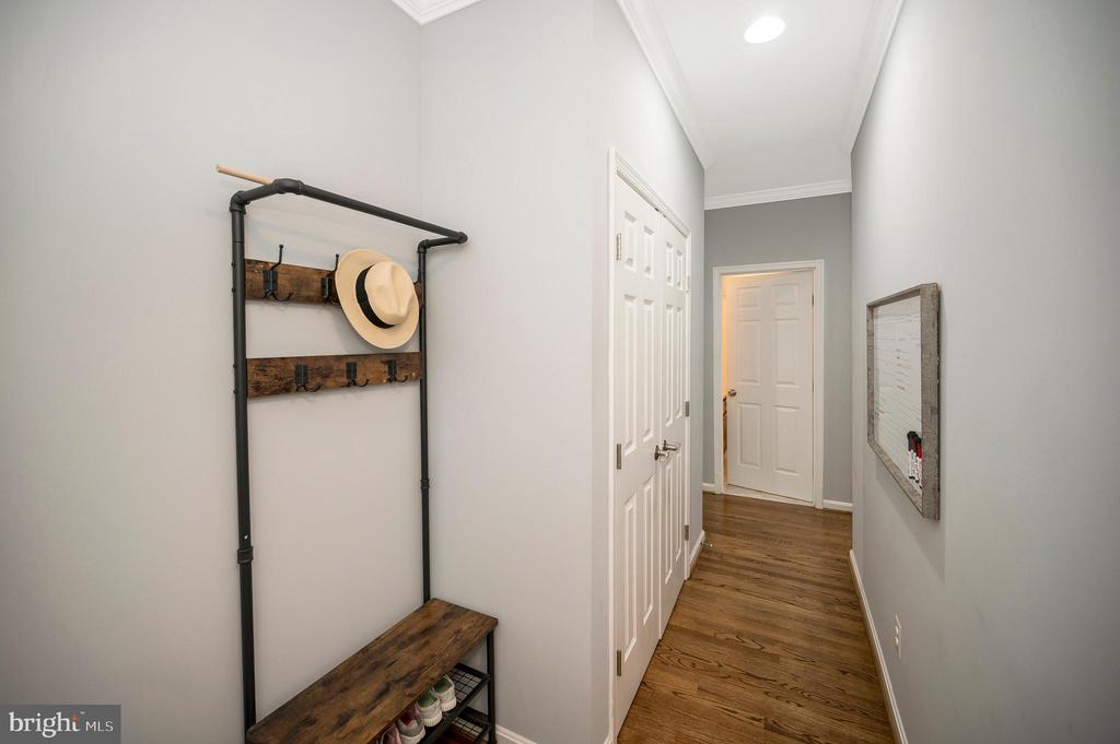 12001 HONOR BRIDGE FARM DR, SPOTSYLVANIA, Virginia 22551, 7 Bedrooms Bedrooms, ,5 BathroomsBathrooms,Residential,12001 HONOR BRIDGE FARM DR,VASP2040442 MLS # VASP2040442