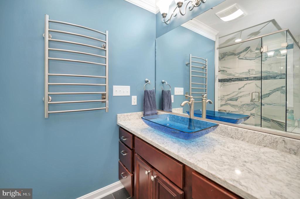 12001 HONOR BRIDGE FARM DR, SPOTSYLVANIA, Virginia 22551, 7 Bedrooms Bedrooms, ,5 BathroomsBathrooms,Residential,12001 HONOR BRIDGE FARM DR,VASP2040442 MLS # VASP2040442