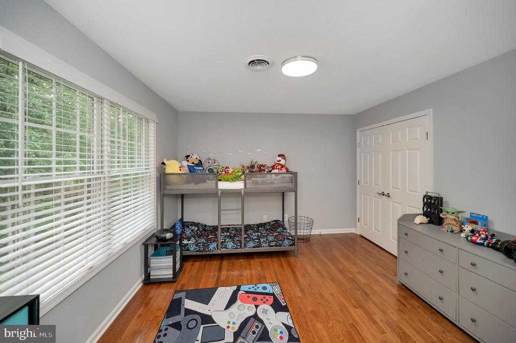 12001 HONOR BRIDGE FARM DR, SPOTSYLVANIA, Virginia 22551, 7 Bedrooms Bedrooms, ,5 BathroomsBathrooms,Residential,12001 HONOR BRIDGE FARM DR,VASP2040442 MLS # VASP2040442