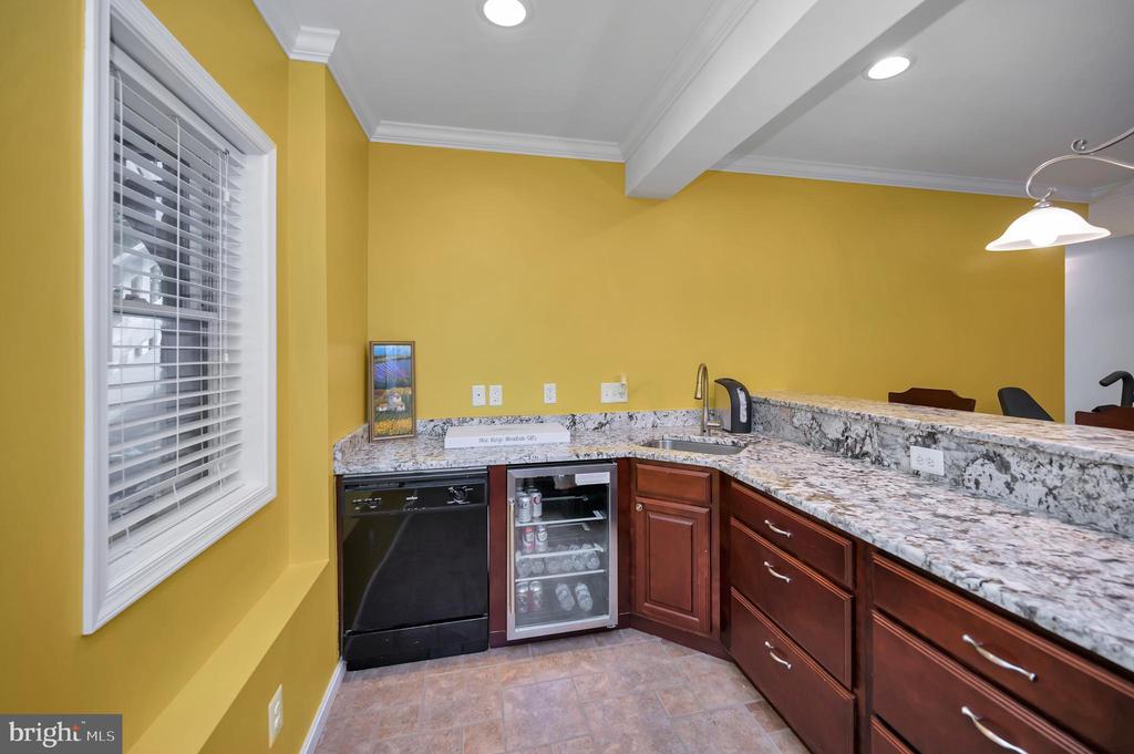 12001 HONOR BRIDGE FARM DR, SPOTSYLVANIA, Virginia 22551, 7 Bedrooms Bedrooms, ,5 BathroomsBathrooms,Residential,12001 HONOR BRIDGE FARM DR,VASP2040442 MLS # VASP2040442