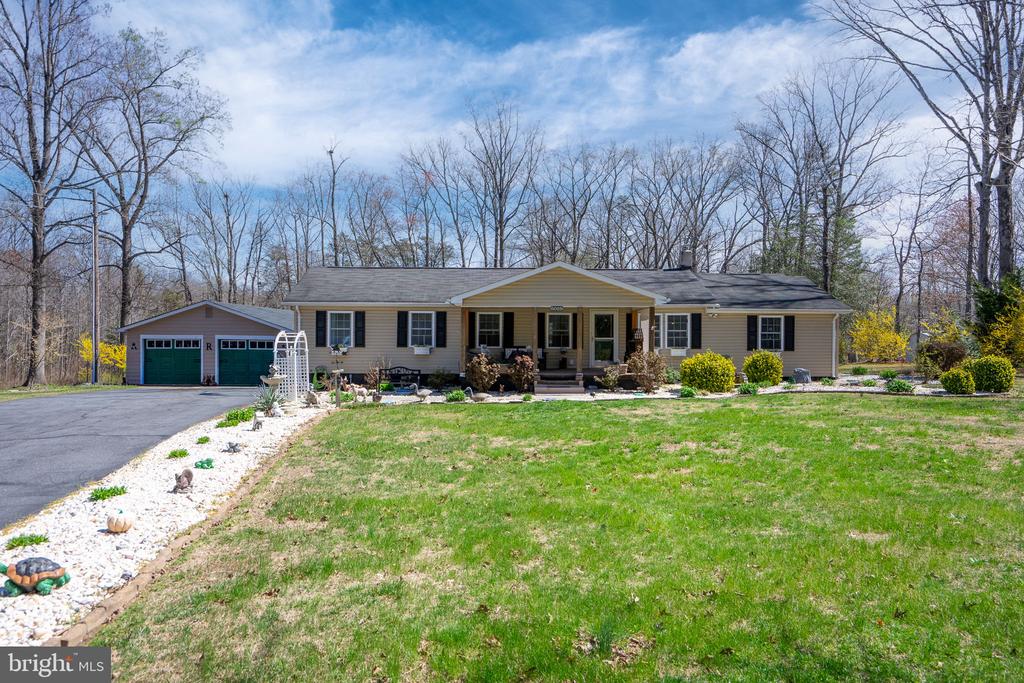 8029 FLIPPO DR, FREDERICKSBURG, Virginia 22408, 3 Bedrooms Bedrooms, ,2 BathroomsBathrooms,Residential,8029 FLIPPO DR,VASP2040436 MLS # VASP2040436 8029 FLIPPO DR, FREDERICKSBURG, Virginia 22408, 3 Bedrooms Bedrooms, ,2 BathroomsBathrooms,Residential,8029 FLIPPO DR,VASP2040436 MLS # VASP2040436