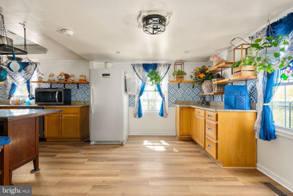 8029 FLIPPO DR, FREDERICKSBURG, Virginia 22408, 3 Bedrooms Bedrooms, ,2 BathroomsBathrooms,Residential,8029 FLIPPO DR,VASP2040436 MLS # VASP2040436 8029 FLIPPO DR, FREDERICKSBURG, Virginia 22408, 3 Bedrooms Bedrooms, ,2 BathroomsBathrooms,Residential,8029 FLIPPO DR,VASP2040436 MLS # VASP2040436