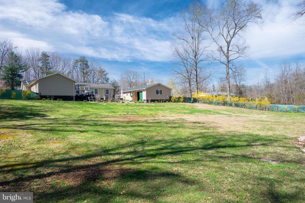 8029 FLIPPO DR, FREDERICKSBURG, Virginia 22408, 3 Bedrooms Bedrooms, ,2 BathroomsBathrooms,Residential,8029 FLIPPO DR,VASP2040436 MLS # VASP2040436 8029 FLIPPO DR, FREDERICKSBURG, Virginia 22408, 3 Bedrooms Bedrooms, ,2 BathroomsBathrooms,Residential,8029 FLIPPO DR,VASP2040436 MLS # VASP2040436