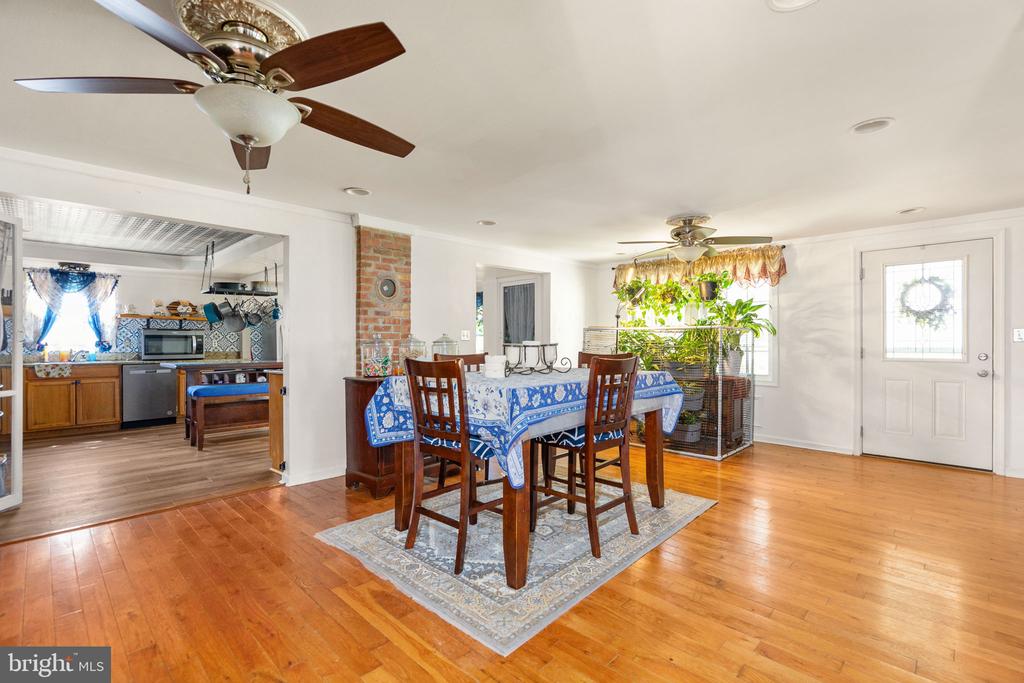 8029 FLIPPO DR, FREDERICKSBURG, Virginia 22408, 3 Bedrooms Bedrooms, ,2 BathroomsBathrooms,Residential,8029 FLIPPO DR,VASP2040436 MLS # VASP2040436 8029 FLIPPO DR, FREDERICKSBURG, Virginia 22408, 3 Bedrooms Bedrooms, ,2 BathroomsBathrooms,Residential,8029 FLIPPO DR,VASP2040436 MLS # VASP2040436