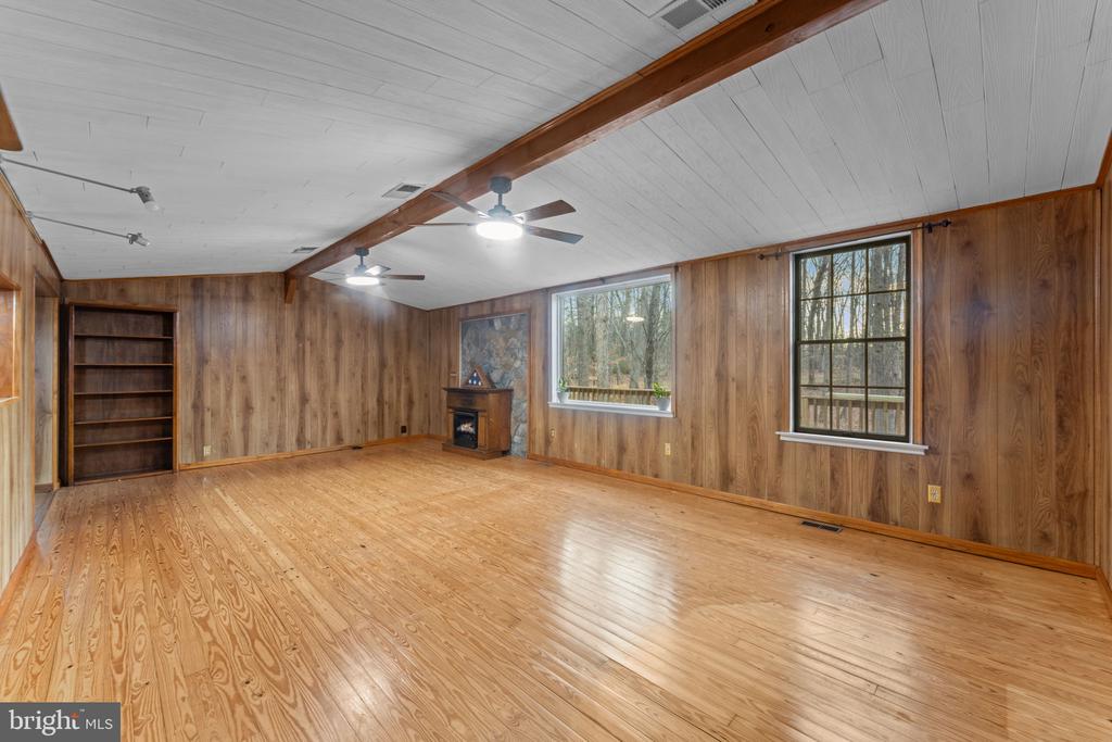 29082 RACCOON FORD RD, BURR HILL, Virginia 22433, 3 Bedrooms Bedrooms, ,2 BathroomsBathrooms,Residential,29082 RACCOON FORD RD,VAOR2013338 MLS # VAOR2013338