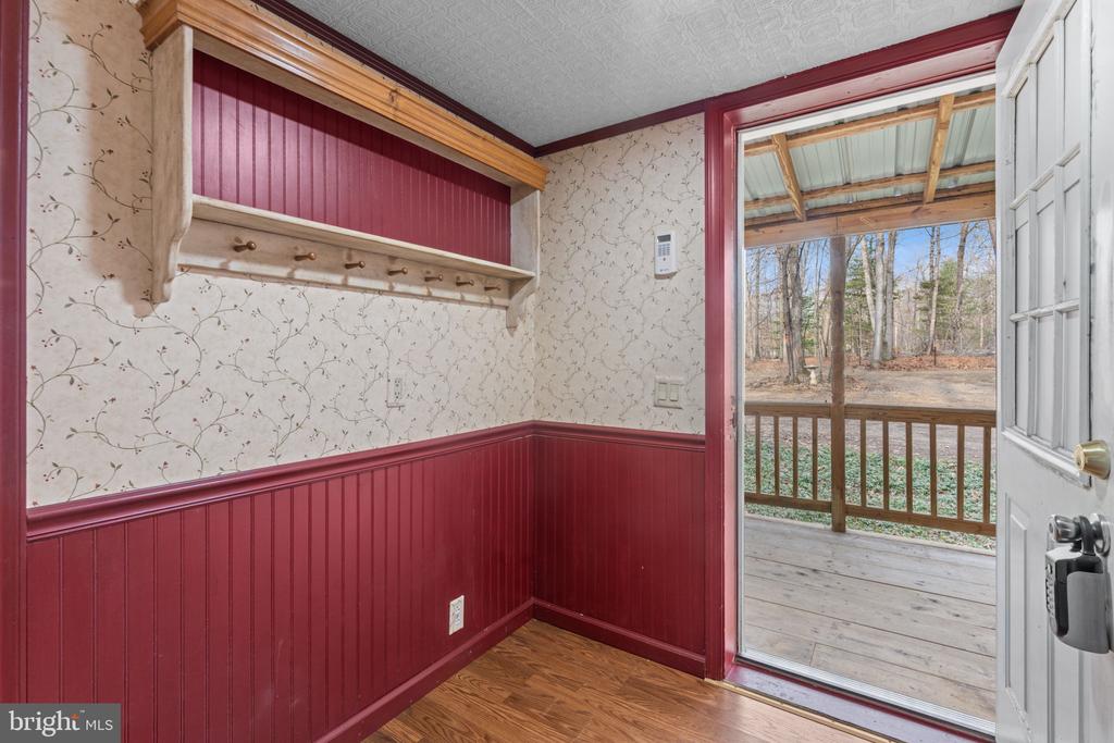 29082 RACCOON FORD RD, BURR HILL, Virginia 22433, 3 Bedrooms Bedrooms, ,2 BathroomsBathrooms,Residential,29082 RACCOON FORD RD,VAOR2013338 MLS # VAOR2013338