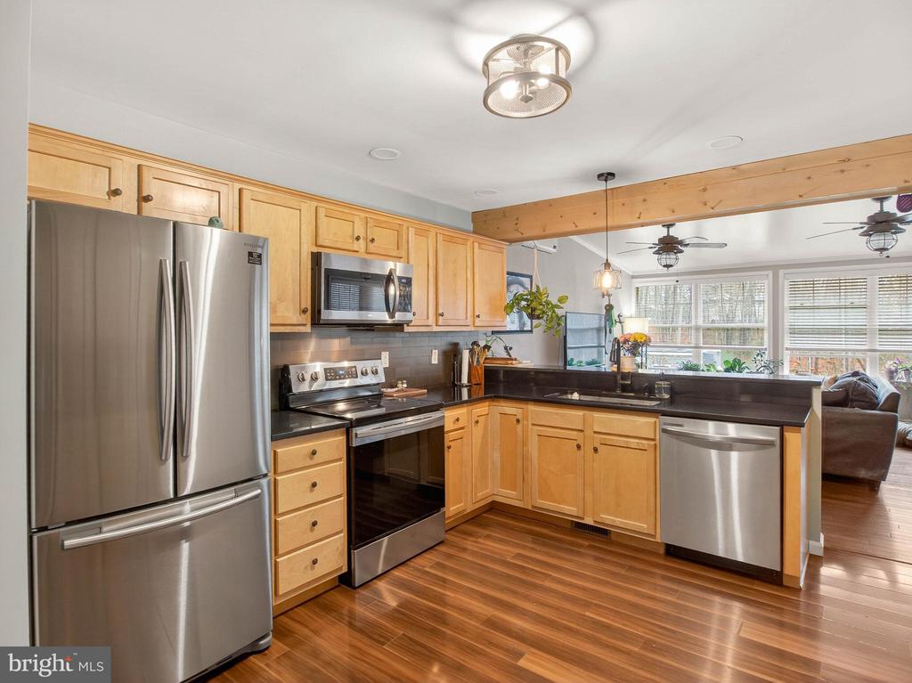 2586 W HOOVER RD, HAYWOOD, Virginia 22722, 3 Bedrooms Bedrooms, ,2 BathroomsBathrooms,Residential,2586 W HOOVER RD,VAMA2002666 MLS # VAMA2002666