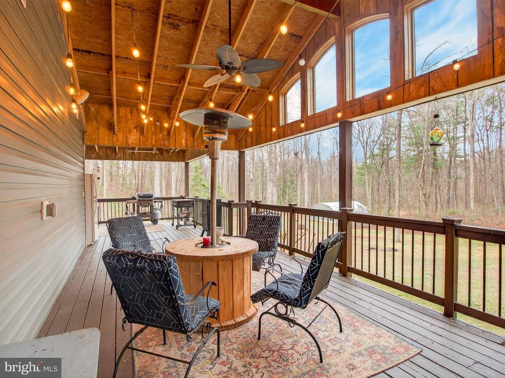 2586 W HOOVER RD, HAYWOOD, Virginia 22722, 3 Bedrooms Bedrooms, ,2 BathroomsBathrooms,Residential,2586 W HOOVER RD,VAMA2002666 MLS # VAMA2002666