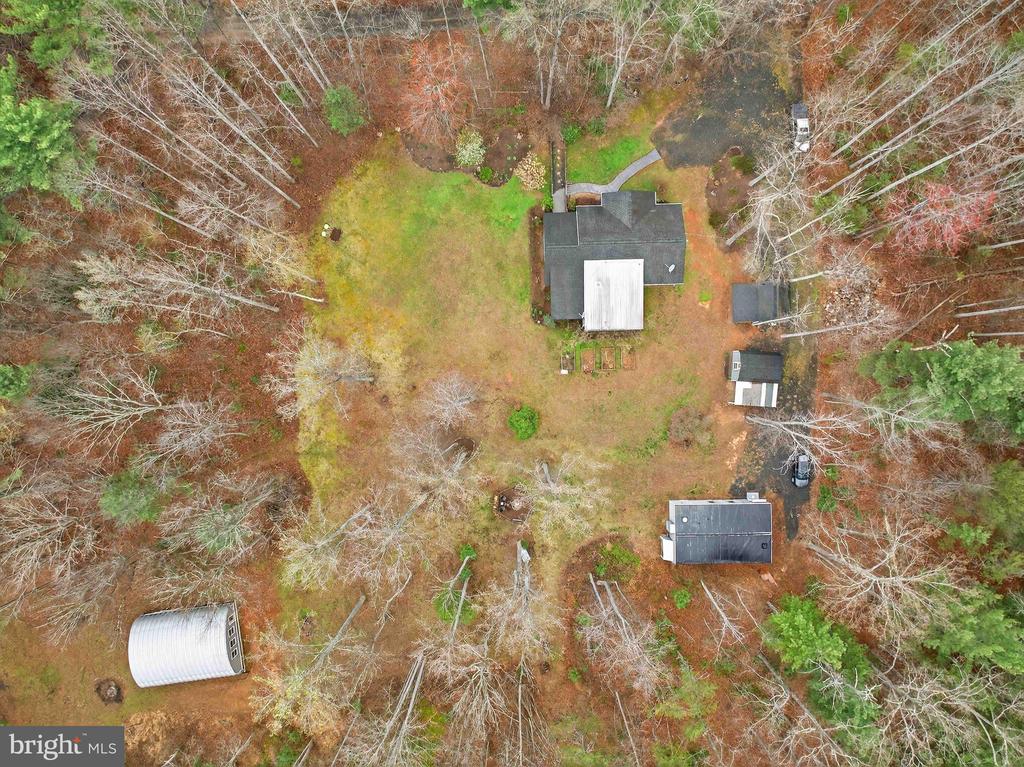 2586 W HOOVER RD, HAYWOOD, Virginia 22722, 3 Bedrooms Bedrooms, ,2 BathroomsBathrooms,Residential,2586 W HOOVER RD,VAMA2002666 MLS # VAMA2002666