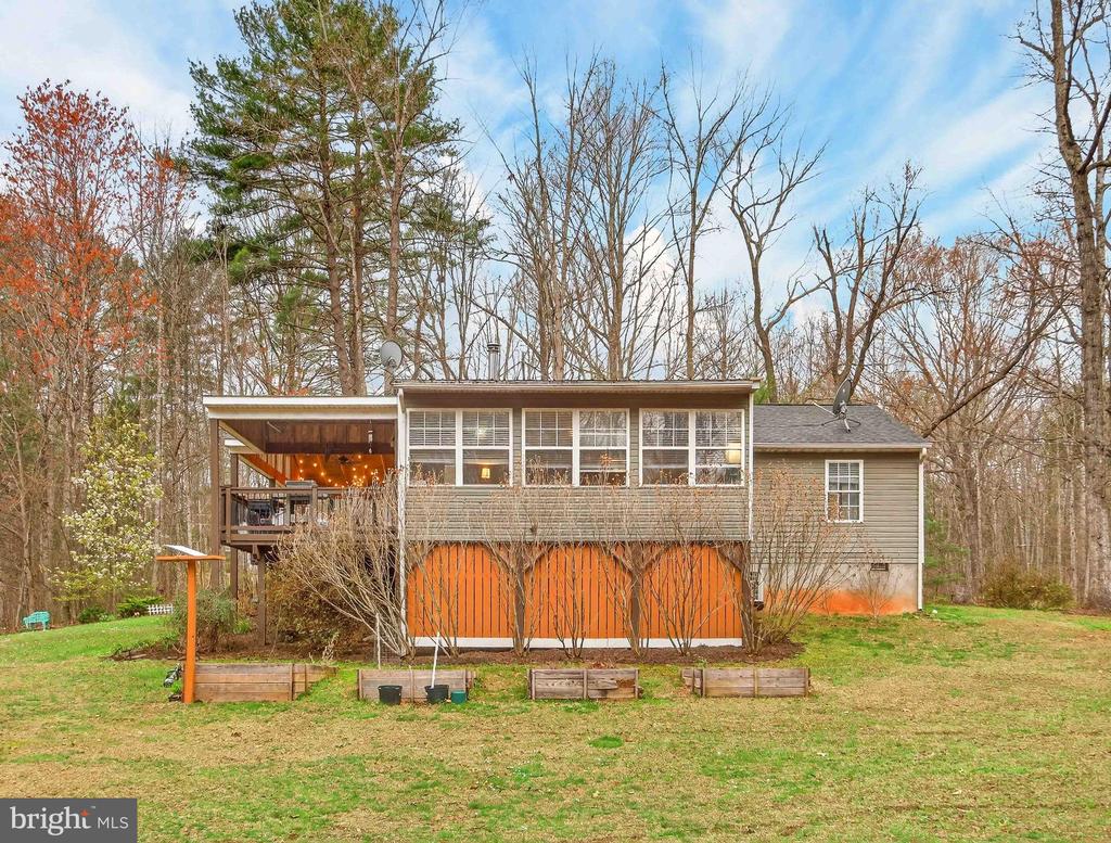 2586 W HOOVER RD, HAYWOOD, Virginia 22722, 3 Bedrooms Bedrooms, ,2 BathroomsBathrooms,Residential,2586 W HOOVER RD,VAMA2002666 MLS # VAMA2002666