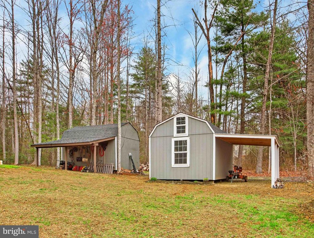 2586 W HOOVER RD, HAYWOOD, Virginia 22722, 3 Bedrooms Bedrooms, ,2 BathroomsBathrooms,Residential,2586 W HOOVER RD,VAMA2002666 MLS # VAMA2002666