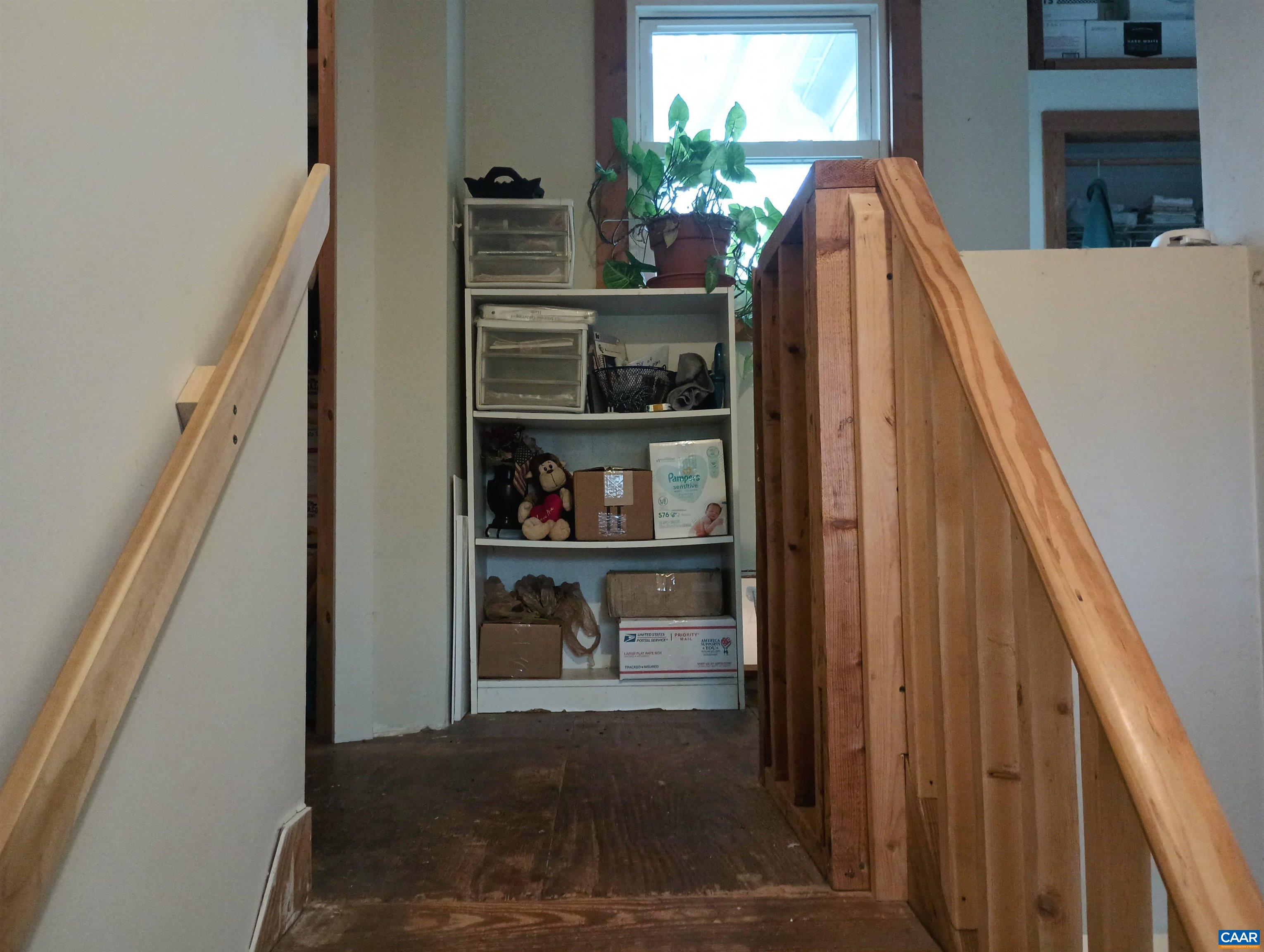 3901 MIDLAND RD, WINGINA, Virginia 24599, 2 Bedrooms Bedrooms, ,1 BathroomBathrooms,Residential,3901 MIDLAND RD,673762 MLS # 673762