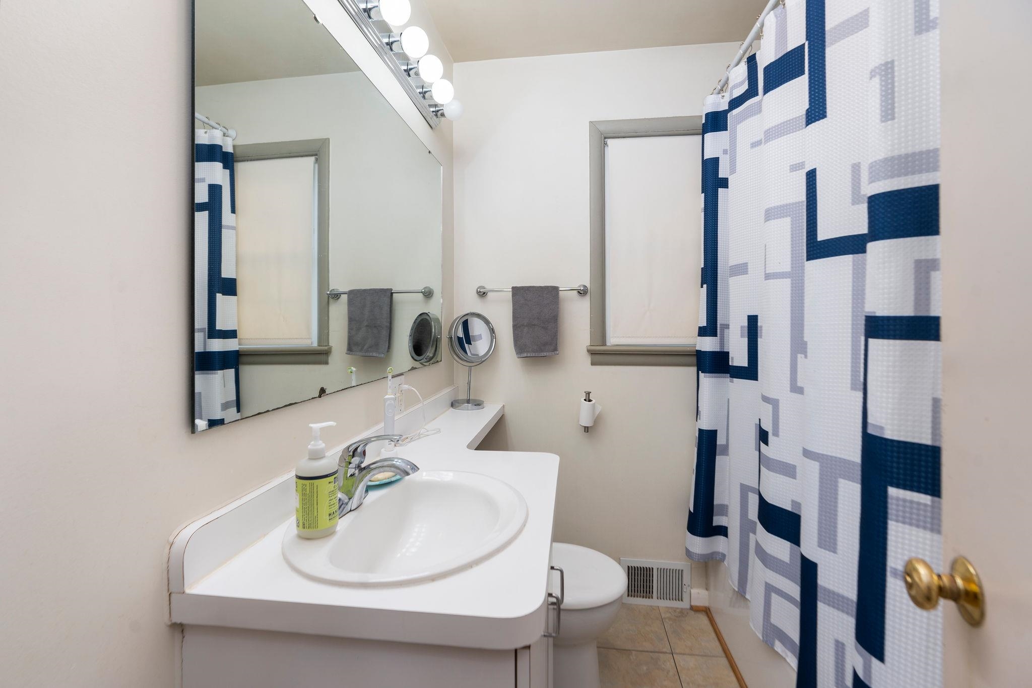 85 SHARON ST, HARRISONBURG, Virginia 22801, 3 Bedrooms Bedrooms, ,1 BathroomBathrooms,Residential,85 SHARON ST,675034 MLS # 675034