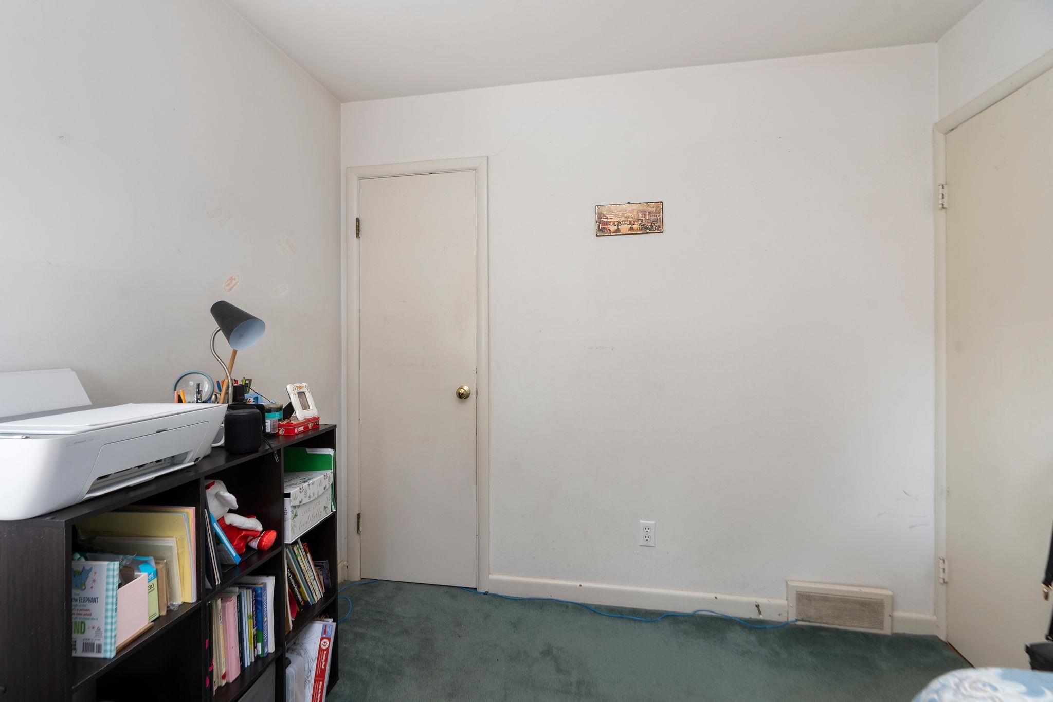 85 SHARON ST, HARRISONBURG, Virginia 22801, 3 Bedrooms Bedrooms, ,1 BathroomBathrooms,Residential,85 SHARON ST,675034 MLS # 675034