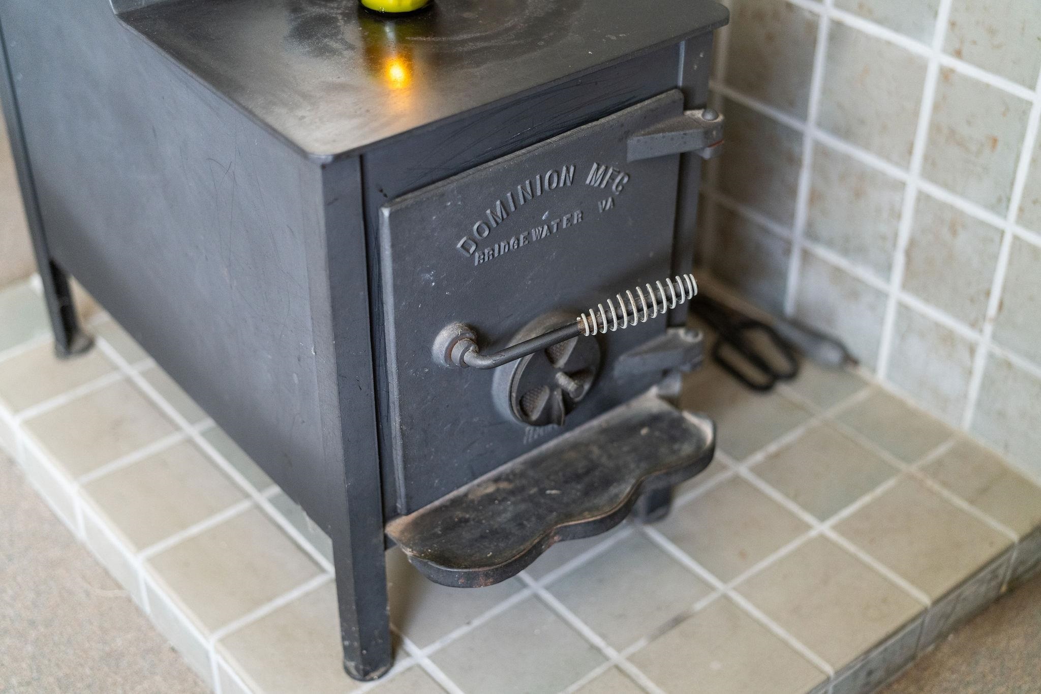 85 SHARON ST, HARRISONBURG, Virginia 22801, 3 Bedrooms Bedrooms, ,1 BathroomBathrooms,Residential,85 SHARON ST,675034 MLS # 675034