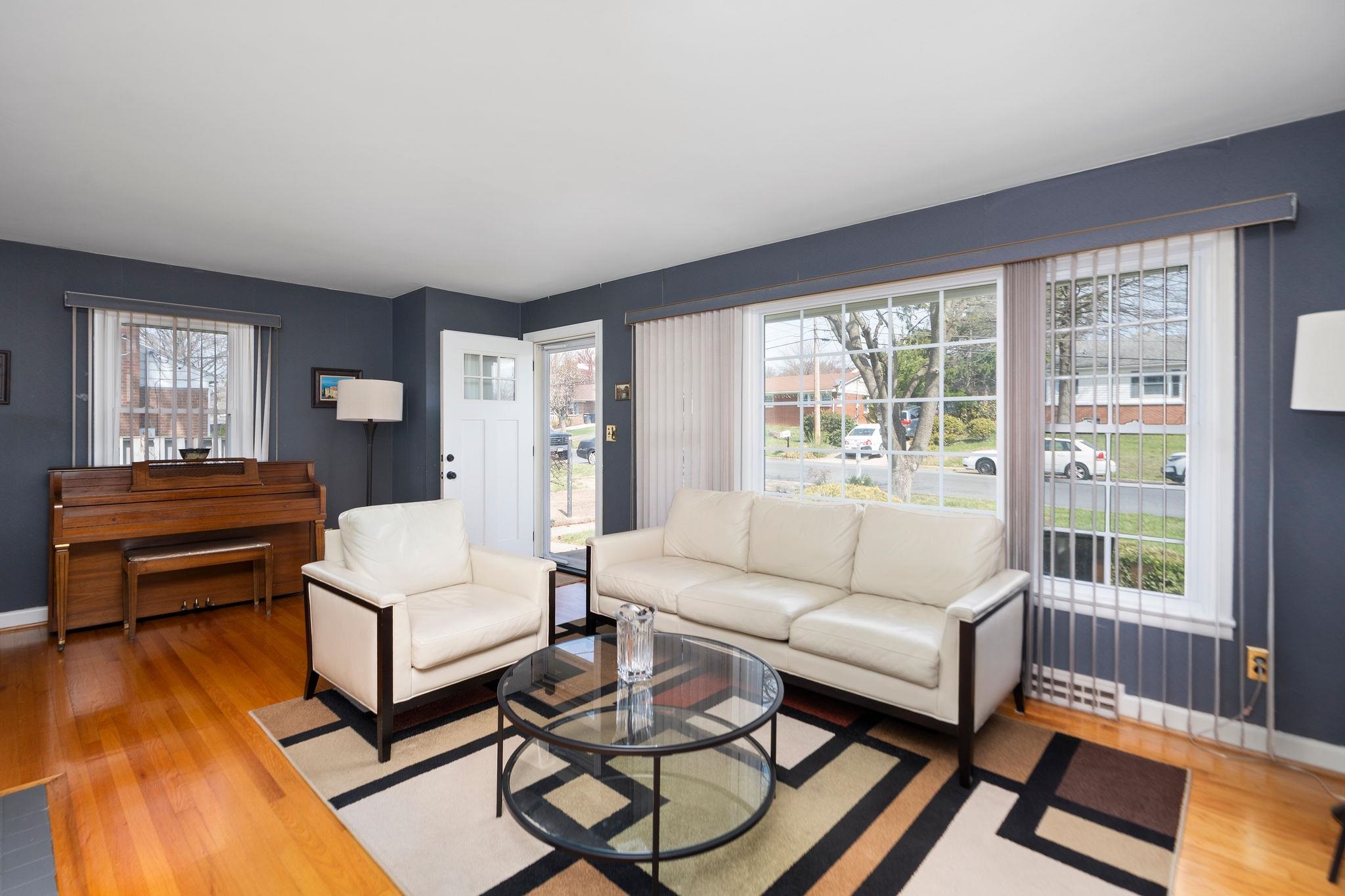 85 SHARON ST, HARRISONBURG, Virginia 22801, 3 Bedrooms Bedrooms, ,1 BathroomBathrooms,Residential,85 SHARON ST,675034 MLS # 675034