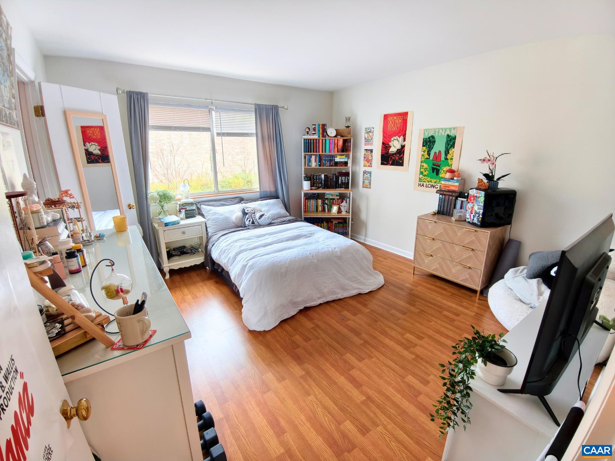 1243 CEDARS CT, CHARLOTTESVILLE, Virginia 22903, 1 Bedroom Bedrooms, ,1 BathroomBathrooms,Residential,1243 CEDARS CT,675036 MLS # 675036 1243 CEDARS CT, CHARLOTTESVILLE, Virginia 22903, 1 Bedroom Bedrooms, ,1 BathroomBathrooms,Residential,1243 CEDARS CT,675036 MLS # 675036